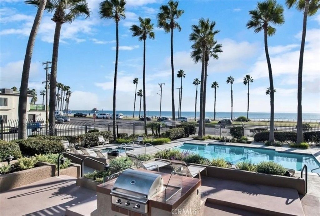 1200 Pacific Coast # 327, Huntington Beach