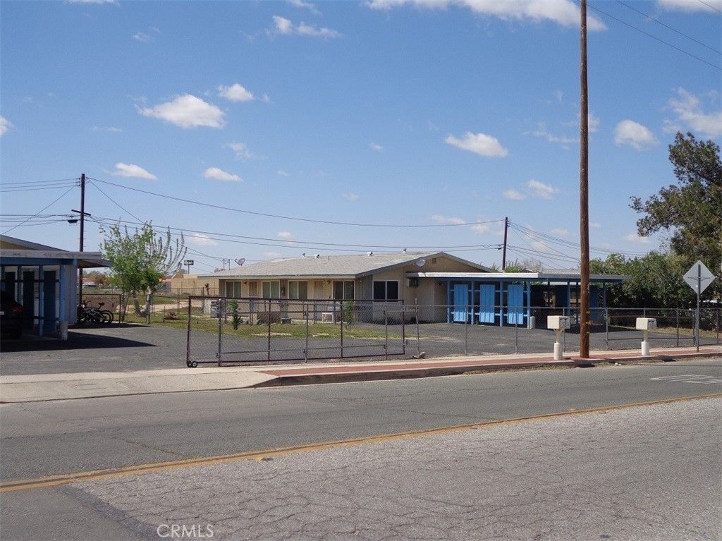 9120 G Avenue # B, Hesperia
