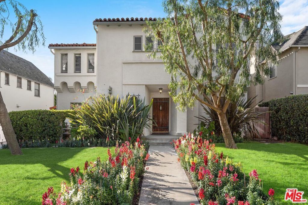 537 N June Street, Los Angeles