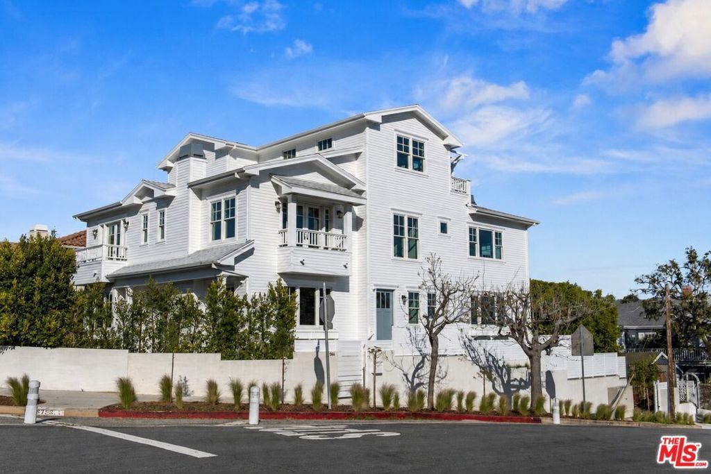 566 Ida Street, Pacific Palisades