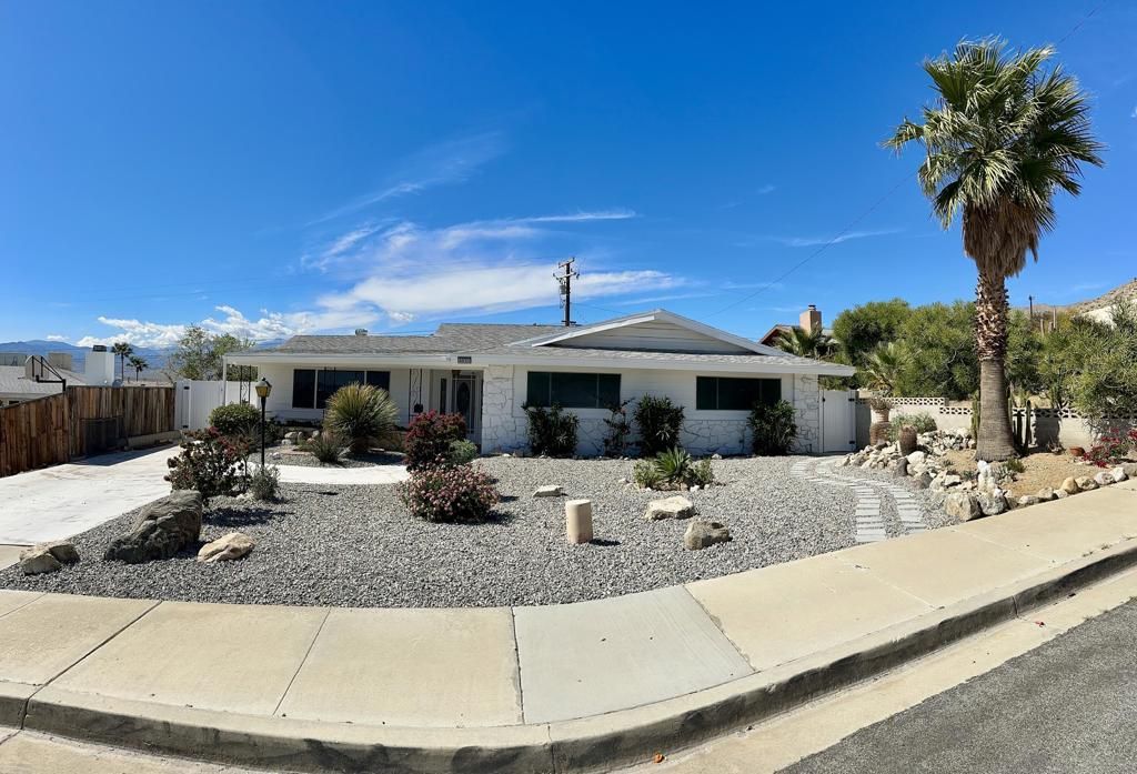 9831 Mesquite Avenue, Desert Hot Springs