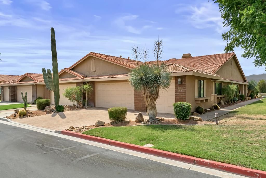 99 Conejo Circle, Palm Desert