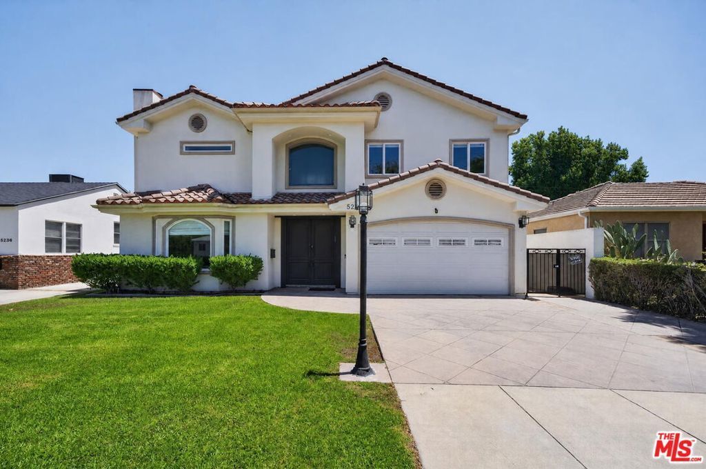 5230 Teesdale Avenue, Los Angeles