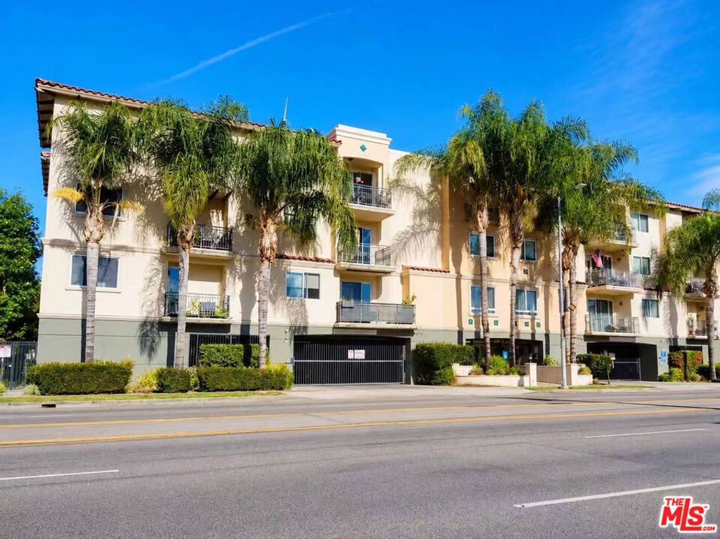 13941 Sherman Way # 205, Van Nuys