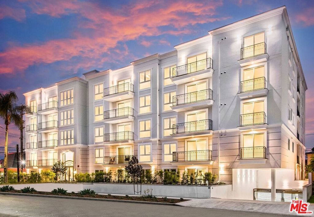 1237 S Holt Avenue # 504, Los Angeles