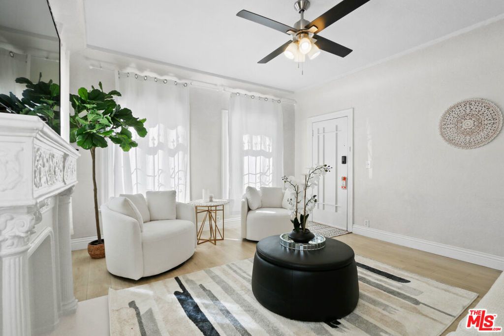 442 N Orange Grove Avenue, Los Angeles