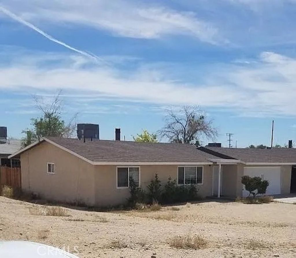 34327 Paris, Barstow