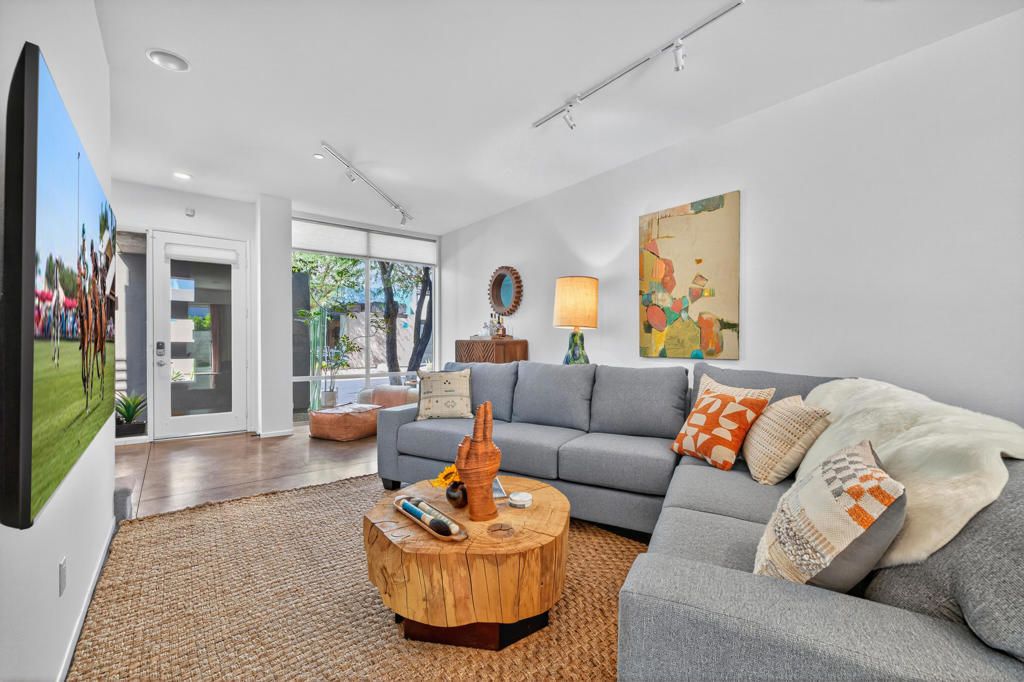 3552 Melody Lane, Palm Springs