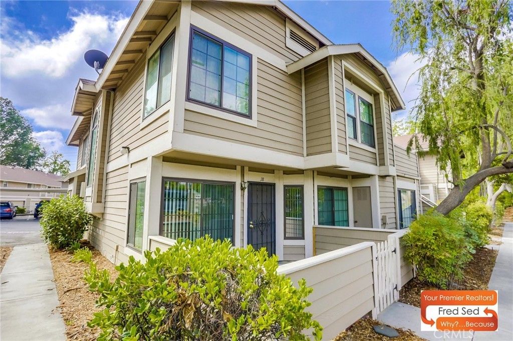 11350 Foothill, Lakeview Terrace