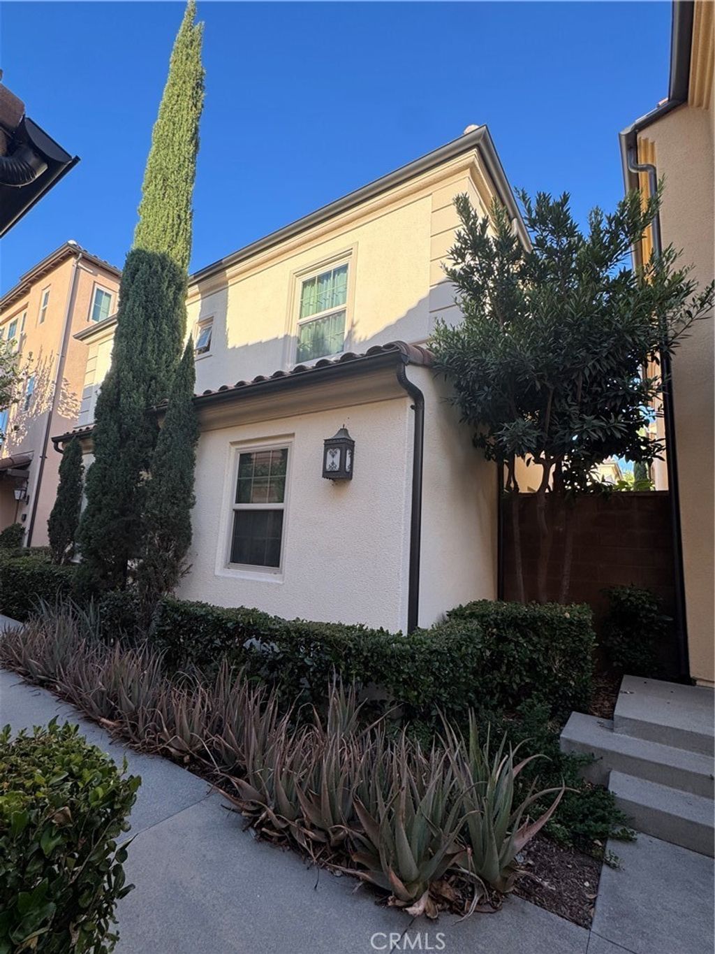 63 Kestrel, Irvine