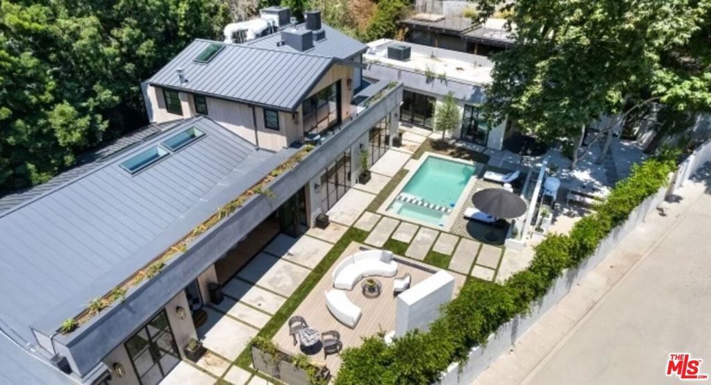 1914 Laurel Canyon Blvd, Los Angeles