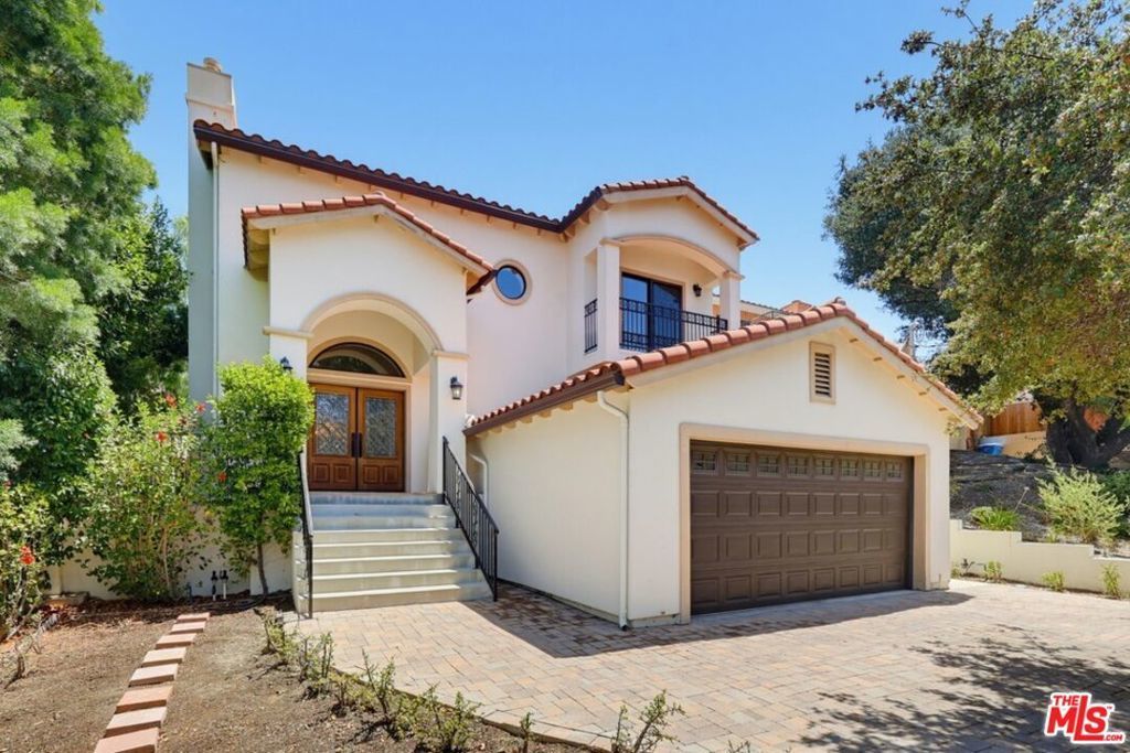 3528 Mesquite Drive, Calabasas
