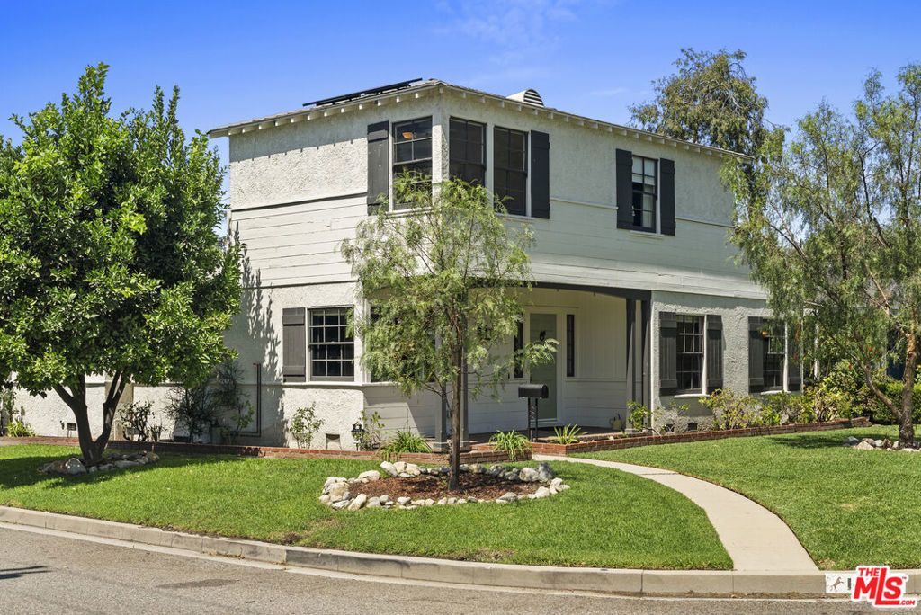 1400 Randall Street, Glendale