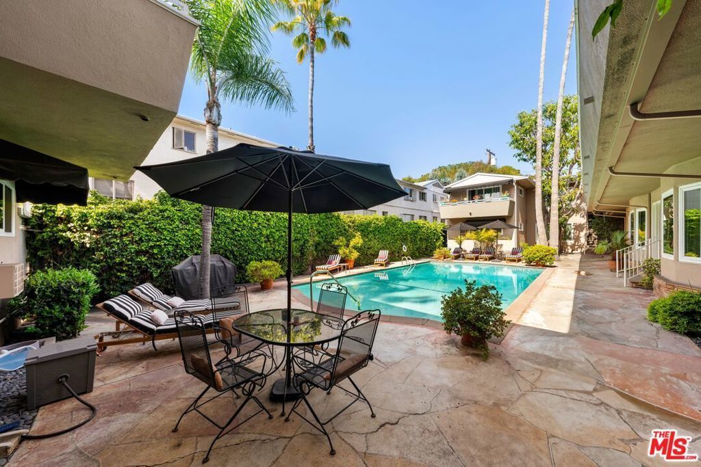 1330 N Crescent Heights Boulevard # 16, West Hollywood