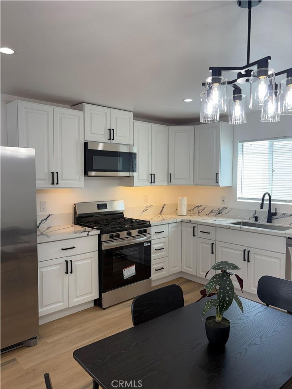 7937 Cleon, Sun Valley