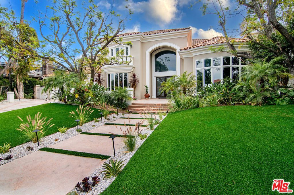 25522 Colette Way, Calabasas