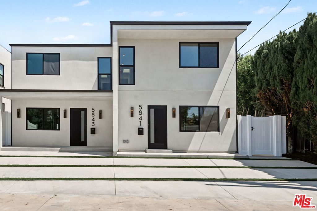5841 Whitworth Drive, Los Angeles