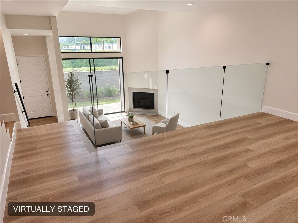 15137 Magnolia Boulevard # C, Los Angeles