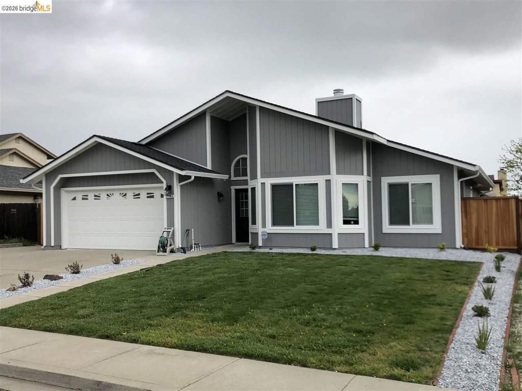 1740 Gateway Dr, Oakley