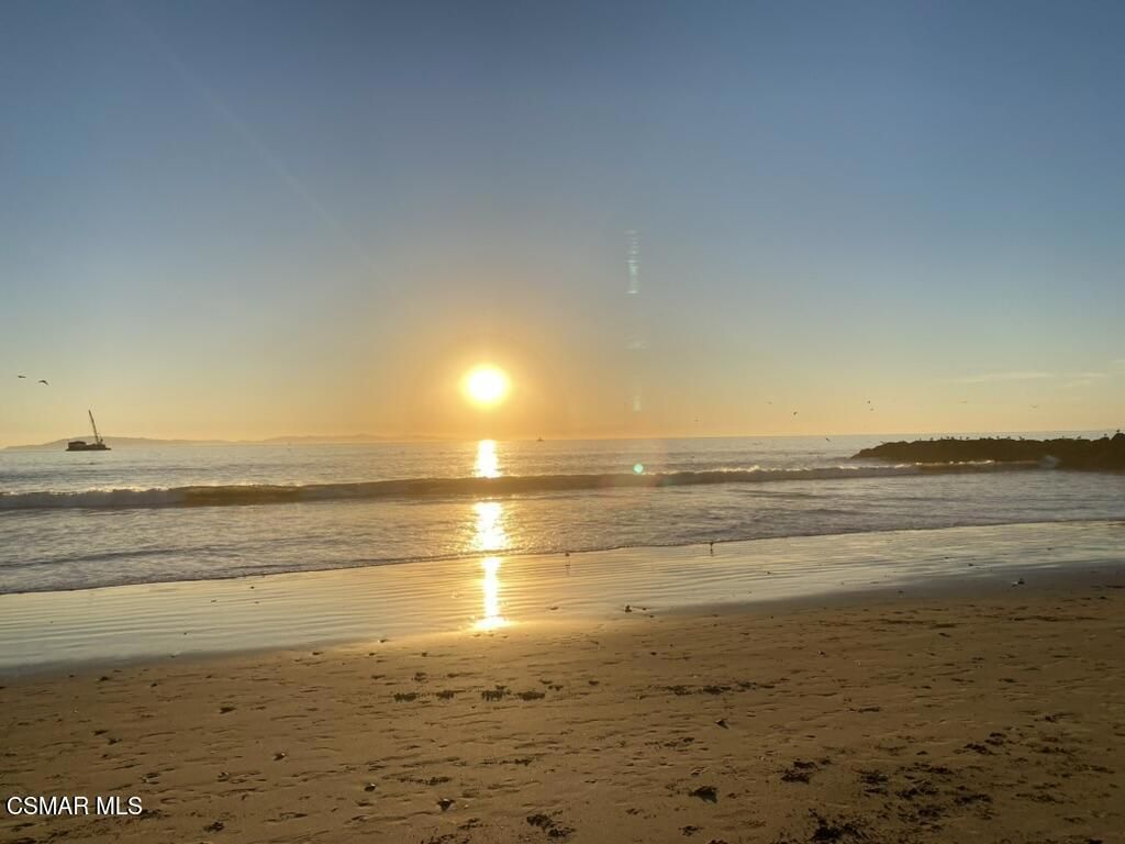 1201 Cornwall Lane, Ventura