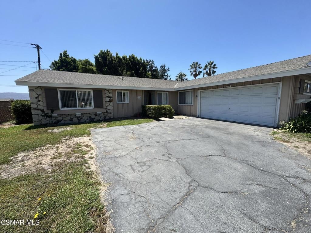 1532 Downing Street, Simi Valley