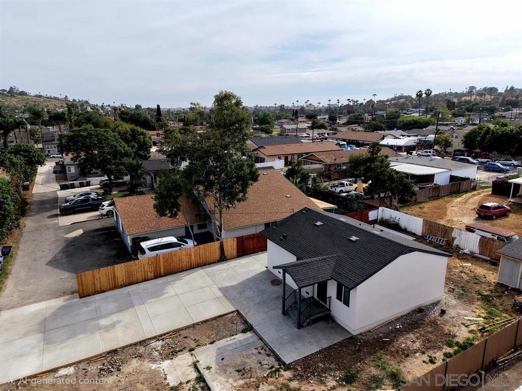 8836 Valencia St, Spring Valley