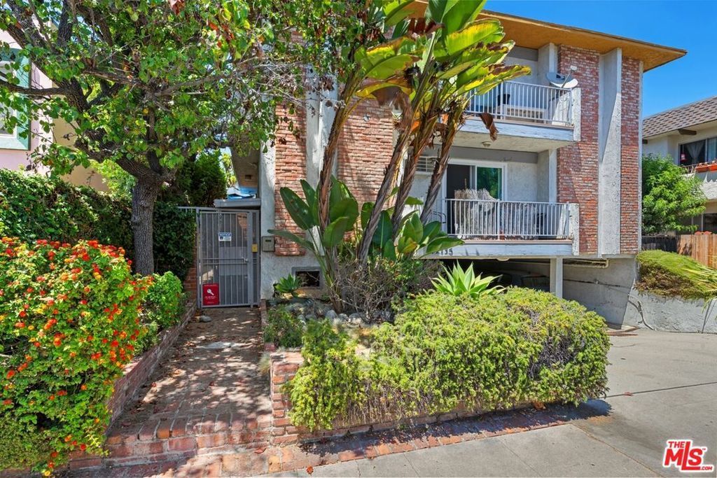 12735 Caswell Avenue # 4, Los Angeles