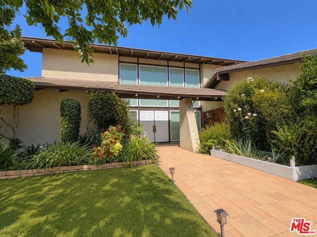 1615 Wellington Place, Westlake Village
