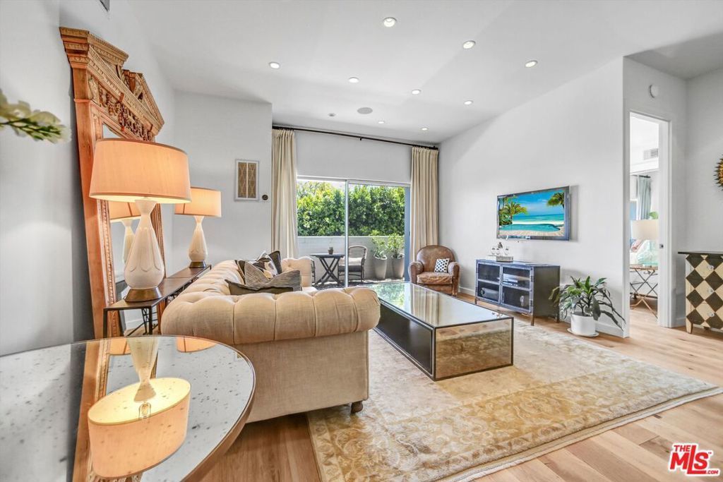 999 N Doheny Drive # 106, West Hollywood