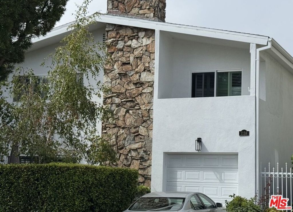 1138 23rd # B, Santa Monica