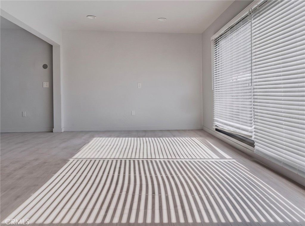 2172 Pacific Ave, Long Beach