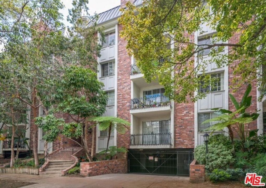 1375 Kelton Avenue # 107, Los Angeles