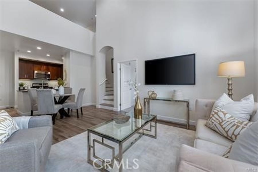 1434 Scholarship, Irvine