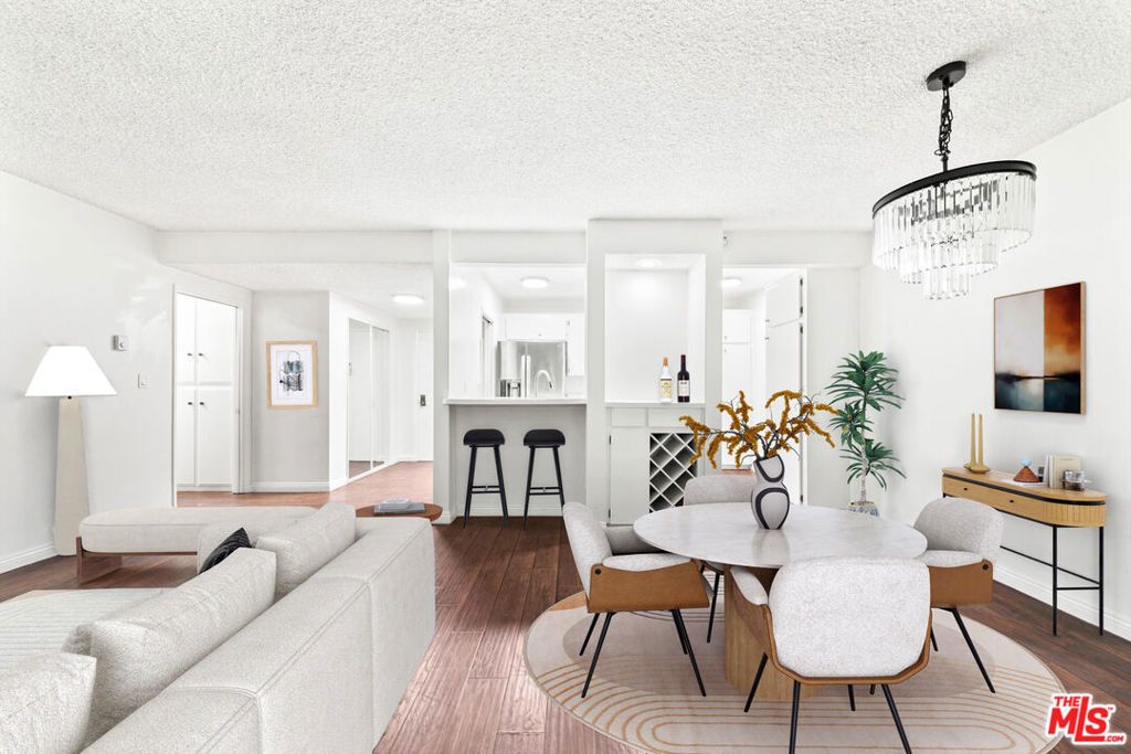 5600 Kensington Way # 104, Culver City