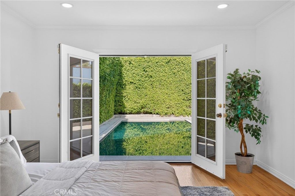 520 N Citrus Avenue, Los Angeles