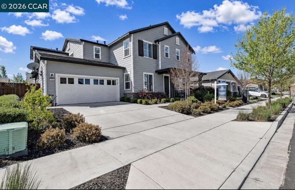 582 Mandevilla Dr, Brentwood