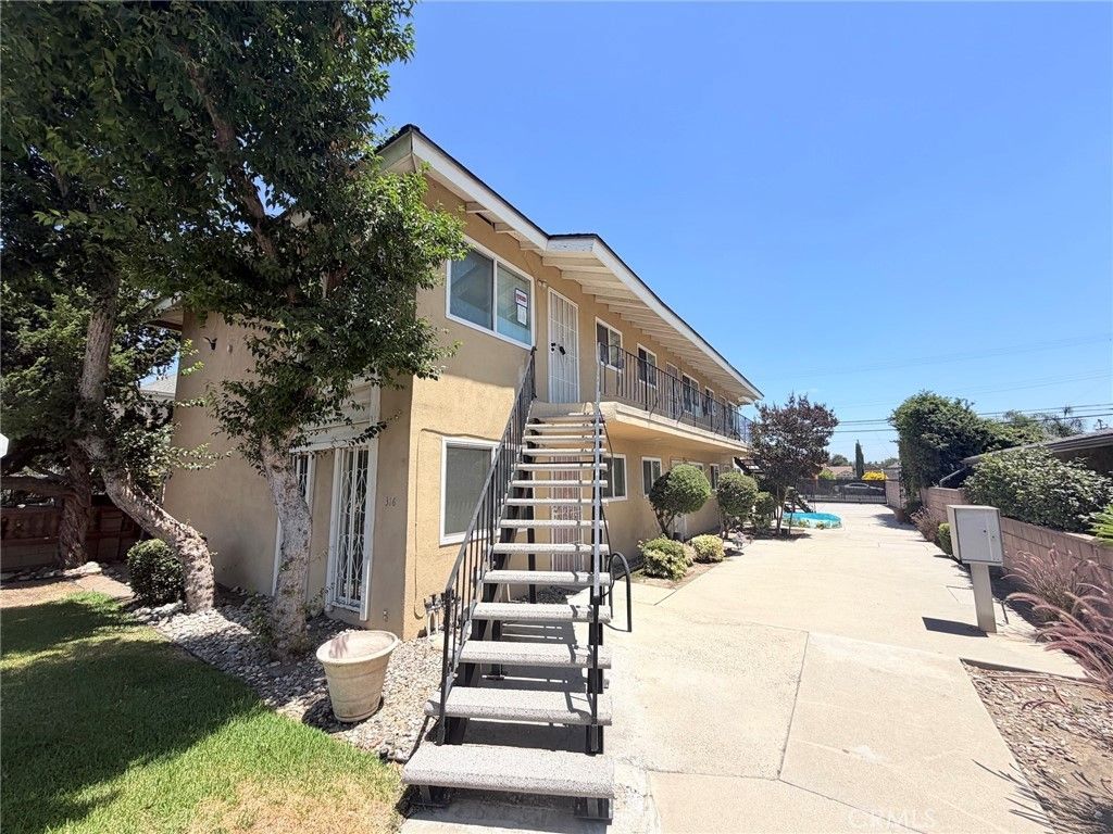 316 N San Gabriel Avenue # D, Azusa