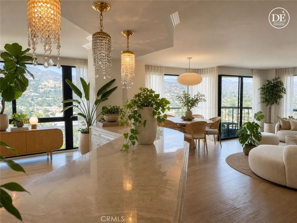 222 Monterey # 1106, Glendale