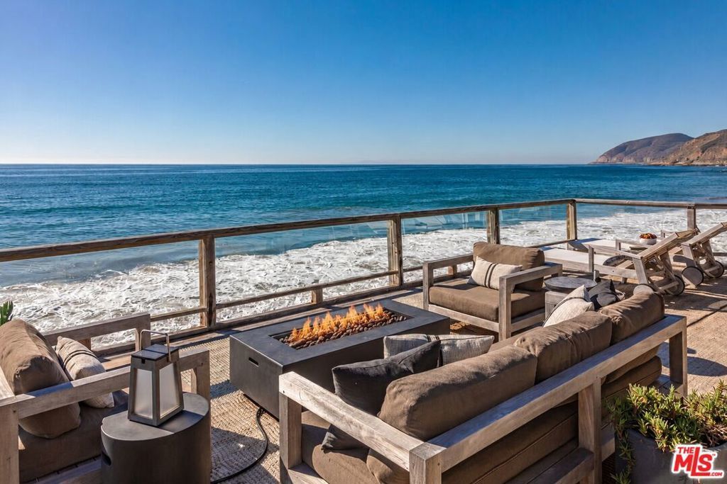 42602 Pacific Coast Highway, Malibu