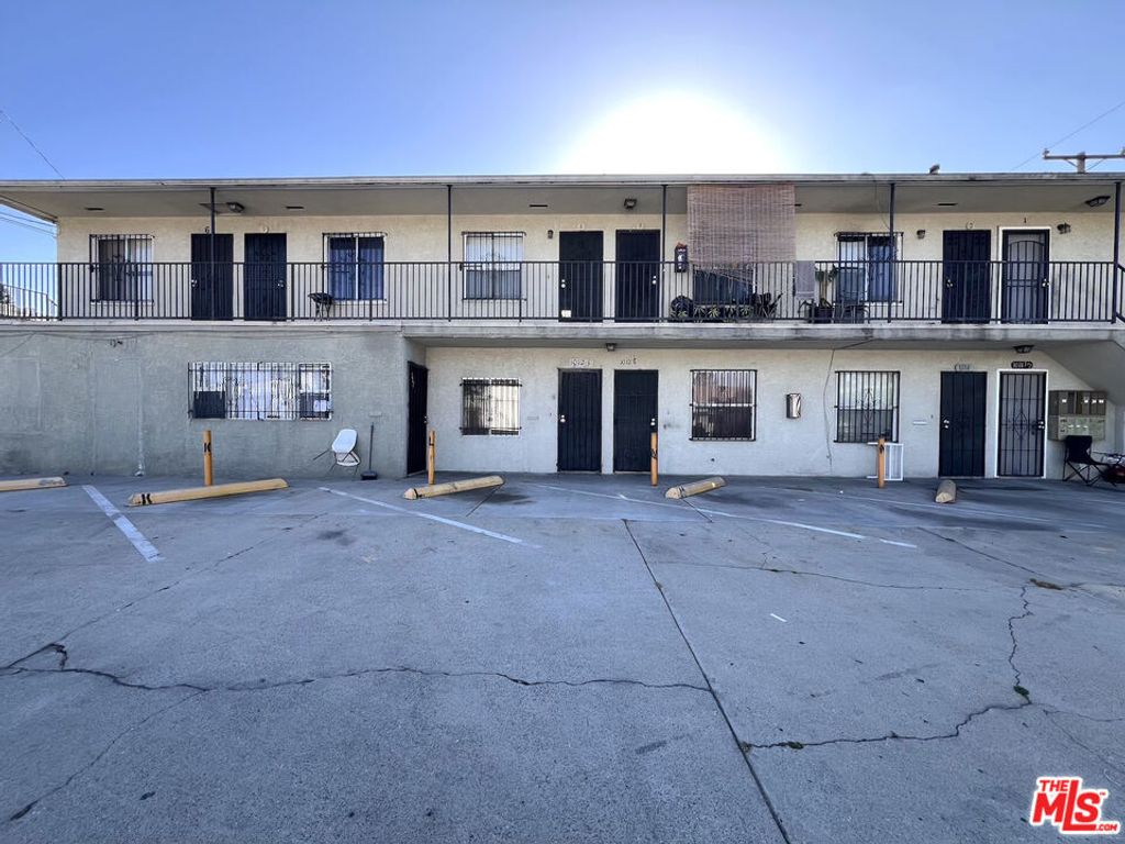 1016 W 109th Place # 1, Los Angeles