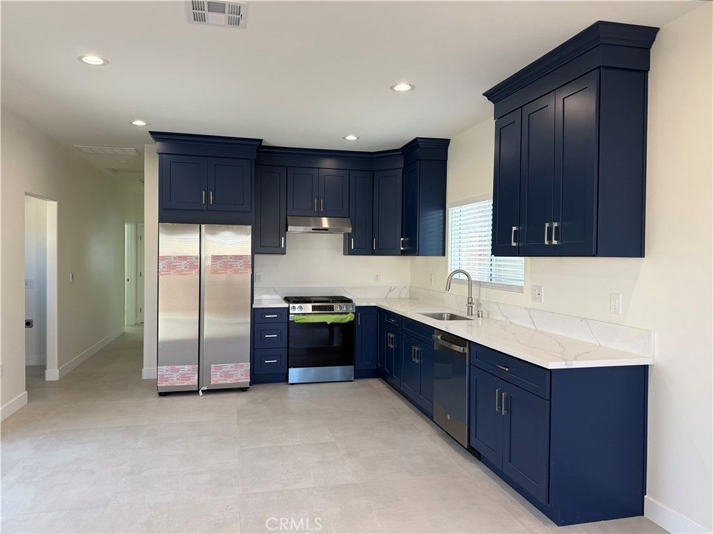 2843 E Alden Pl # B, Anaheim