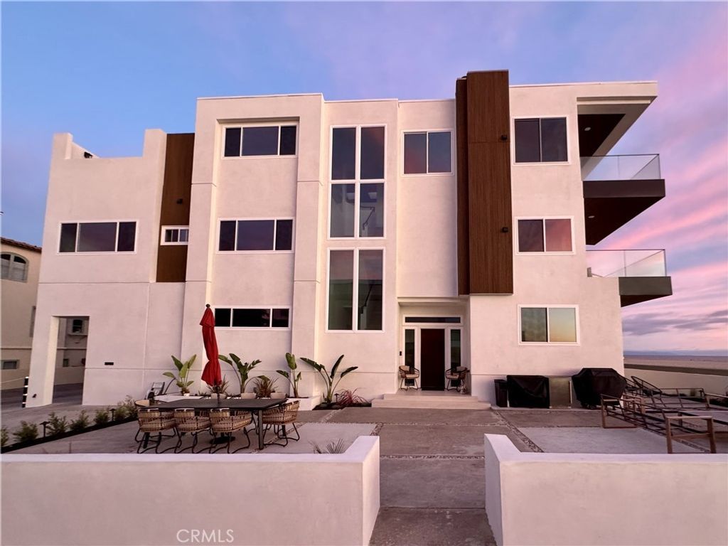 740 The Strand, Hermosa Beach