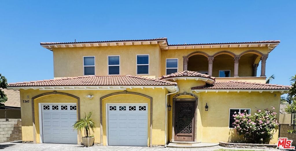 7347 Dinwiddie Street, Downey