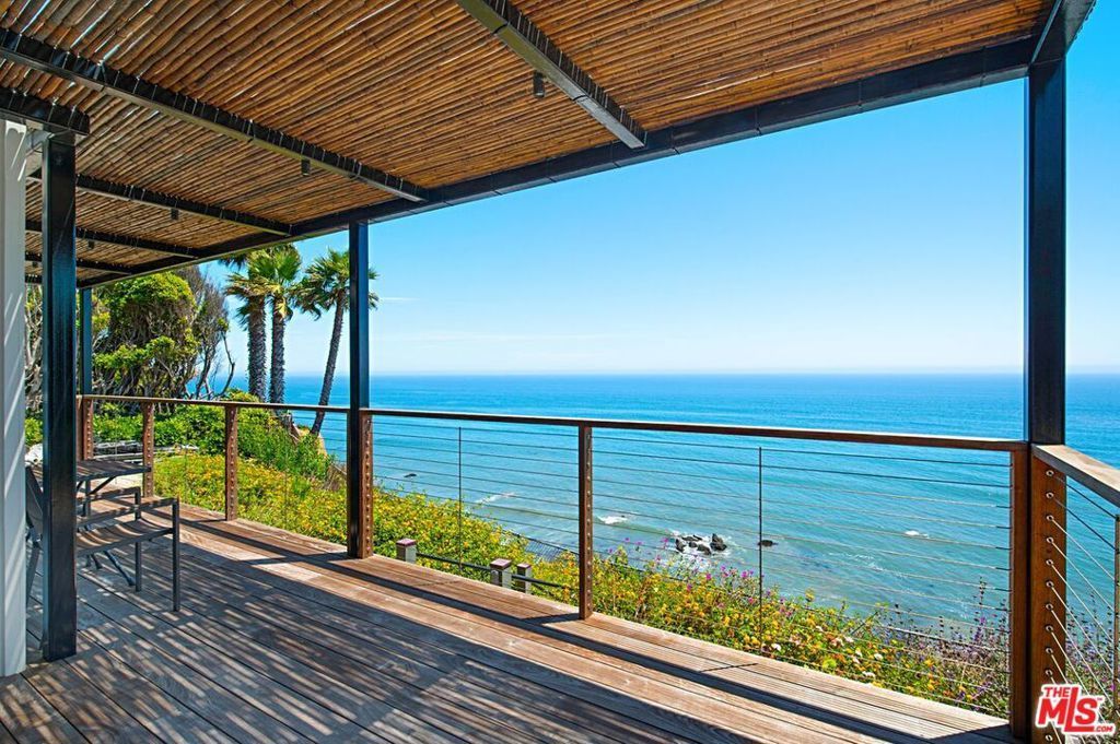 32614 Pacific Coast Highway, Malibu