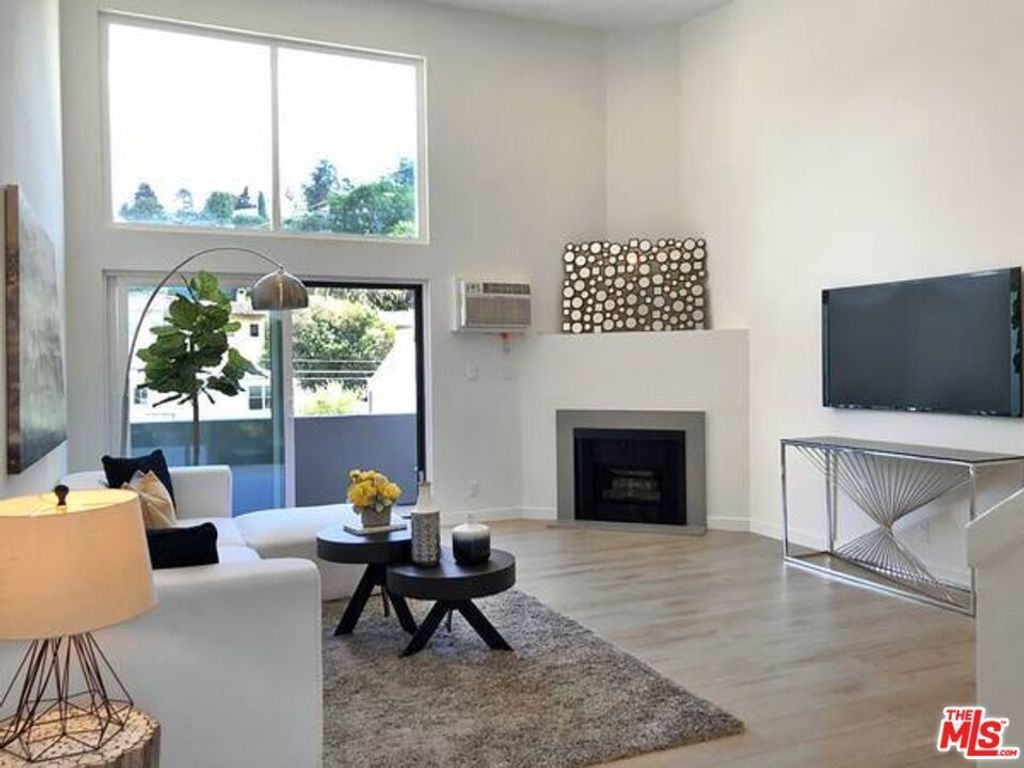 2211 Griffith Park # 5, Los Angeles