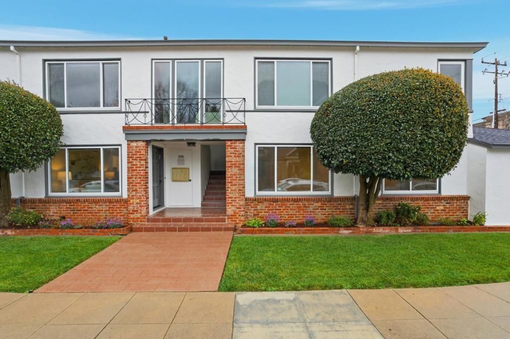 200 Anita Road # 1, Burlingame