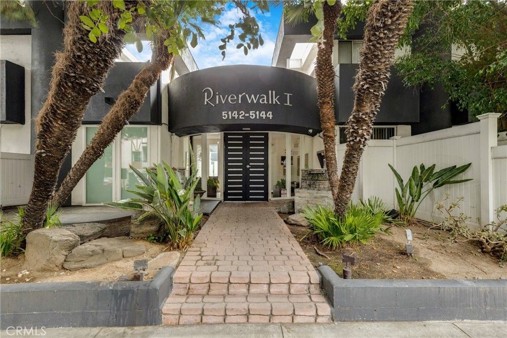 5142 Zelzah # 25, Encino