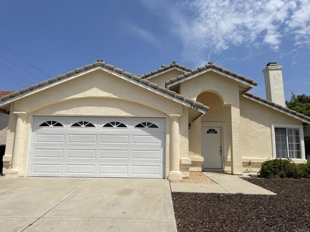 326 Old Stage Court, Fallbrook