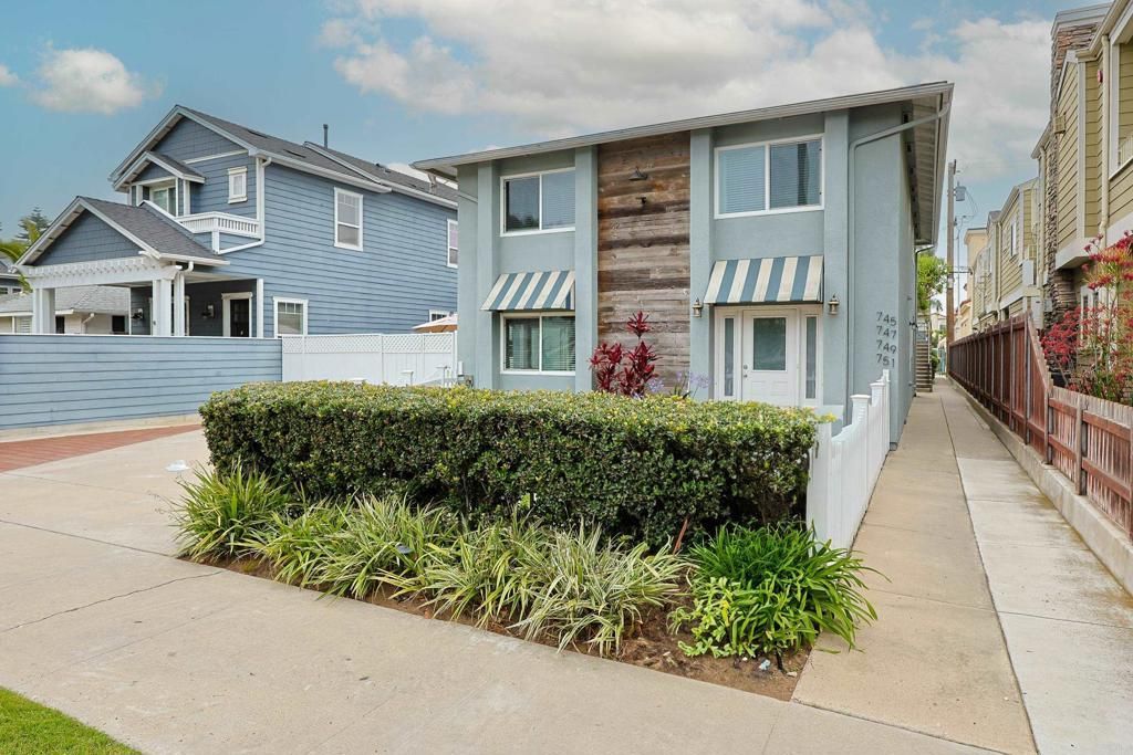 751 D Avenue, Coronado