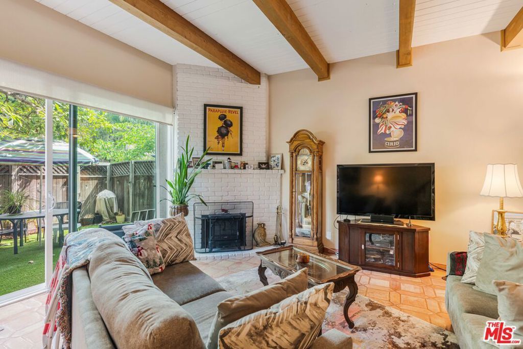 6249 Green Valley Circle, Culver City
